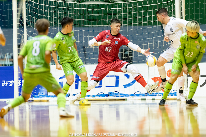 Fリーグ2024-2025 　第8節 湘南ベルマーレ VS 名古屋オーシャンズ 戦う選手