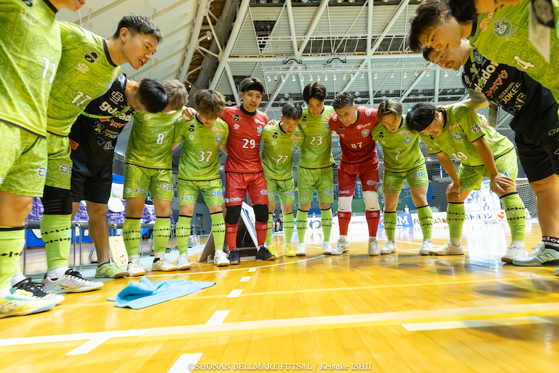 Fリーグ2024-2025 　第8節 湘南ベルマーレ VS 名古屋オーシャンズ 戦う選手